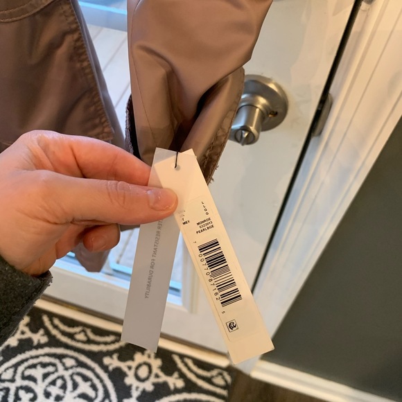 New Tahari Monroe Rain Jacket - Picture 2 of 4